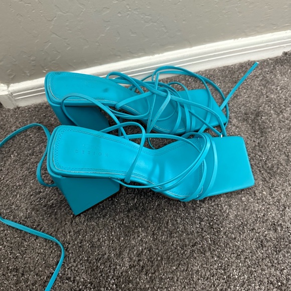 ASOS lace up heels - Picture 3 of 4